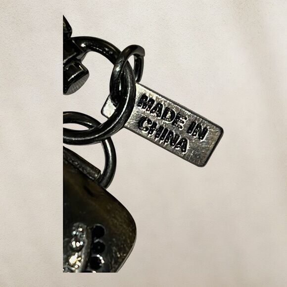 Chico’s Gun Metal Black & Silver Rhinestone Link Belt One Size - Picture 9 of 10